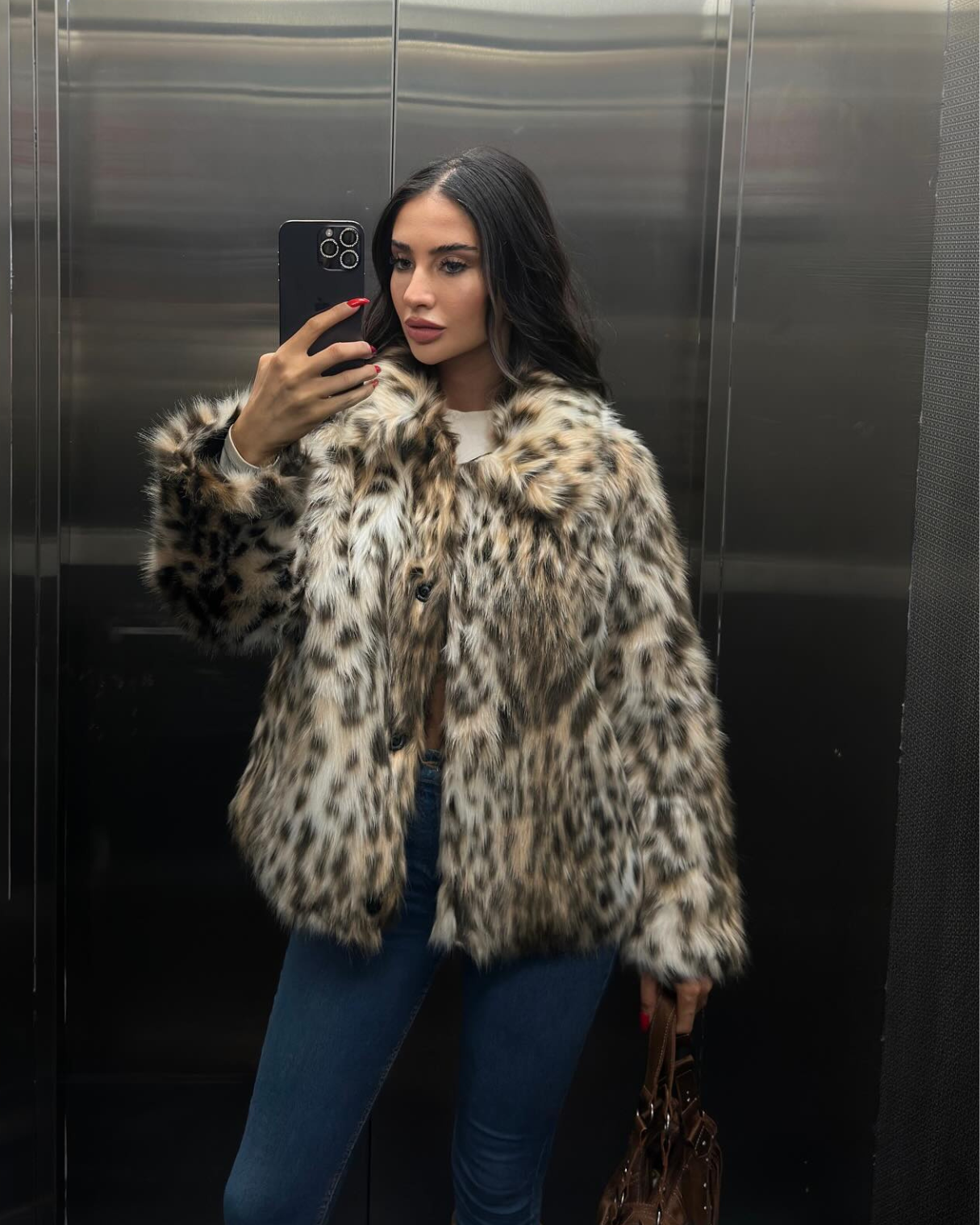 Women’s Leopard Print Faux Fur Jacket – Stylish & Cozy
