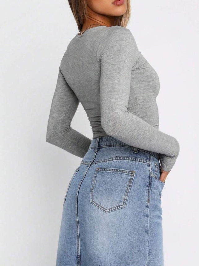 Minimalistisches Crop T-Shirt Damen aus weicher, atmungsaktiver Baumwolle – trendiges Crop Top für lässige und sportliche Styles-2