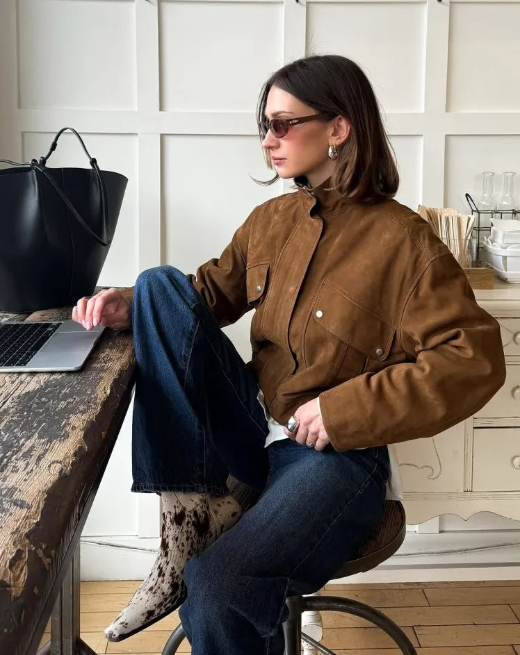 Women’s Vintage Suede Jacket – Classic & Stylish Outerwear