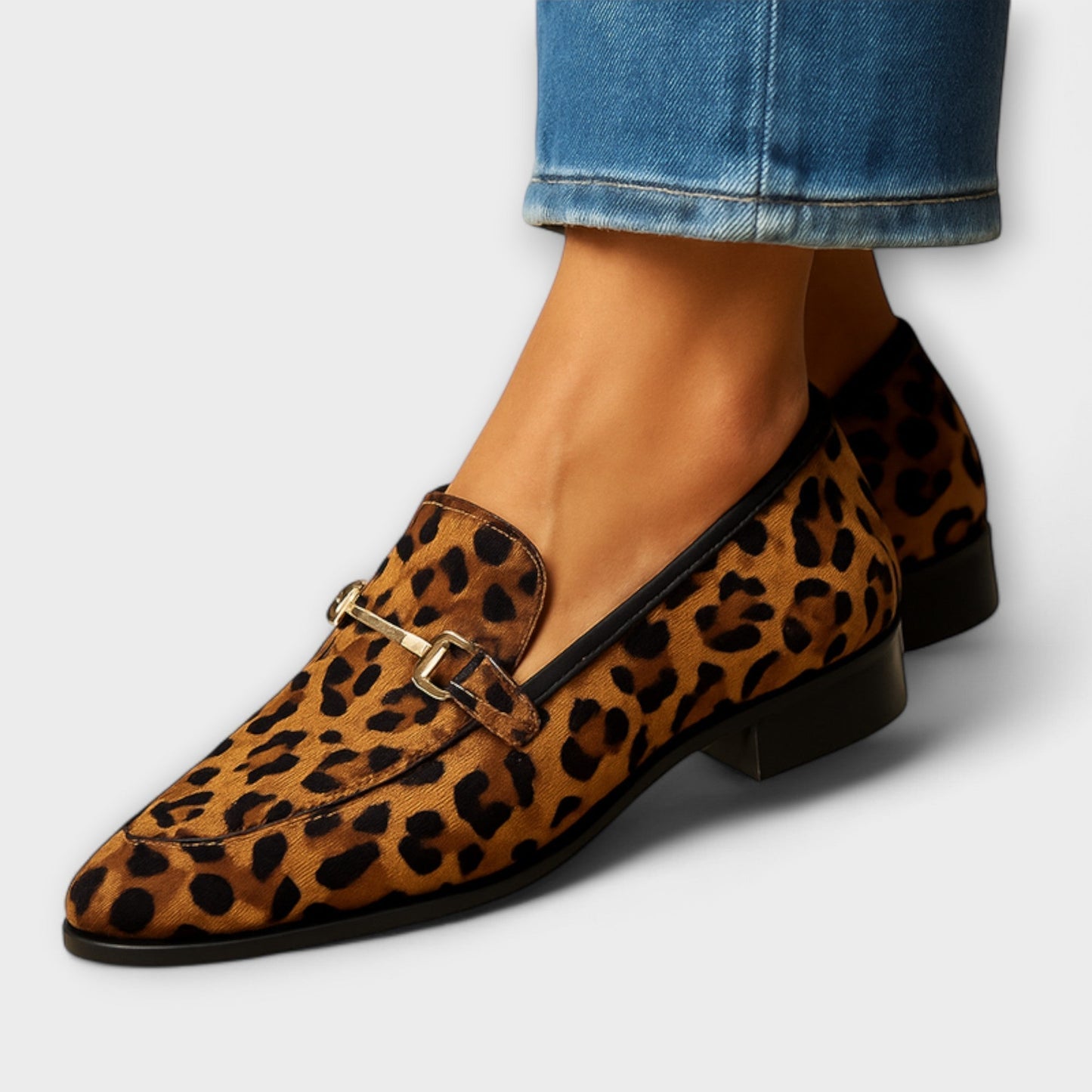 Stylish Women’s Suede Loafers | Chic Leopard-Print Footwear for Autumn & Winter