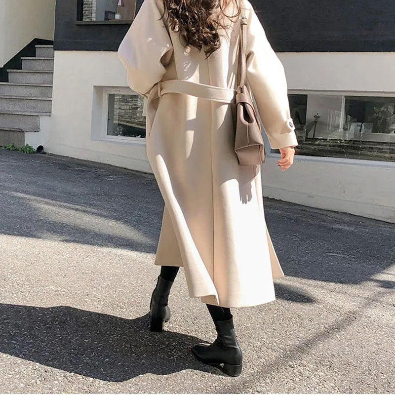 Women's Elegant Trench Coat with Belt | Ideal for Autumn/Winter