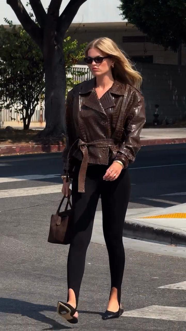 Elegant Women’s Brown Croc-Embossed Leather Jacket | Stylish Autumn & Winter Outerwear