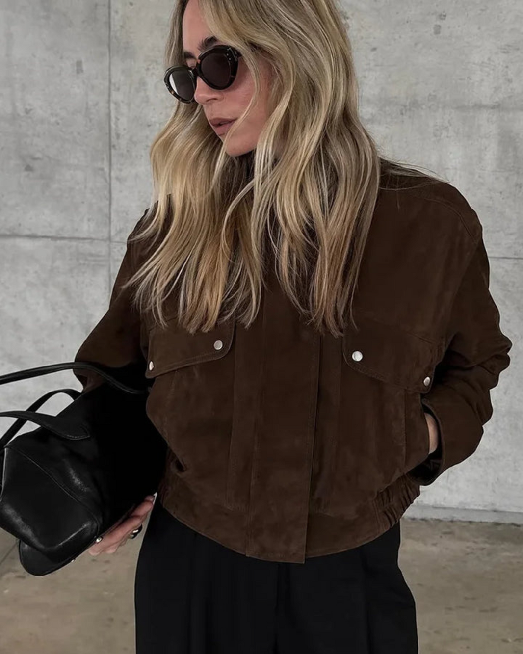 Women’s Vintage Suede Jacket – Classic & Stylish Outerwear
