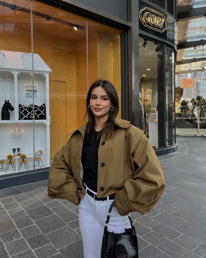 Women’s Pleated Jacket – Elegant & Stylish Outerwear