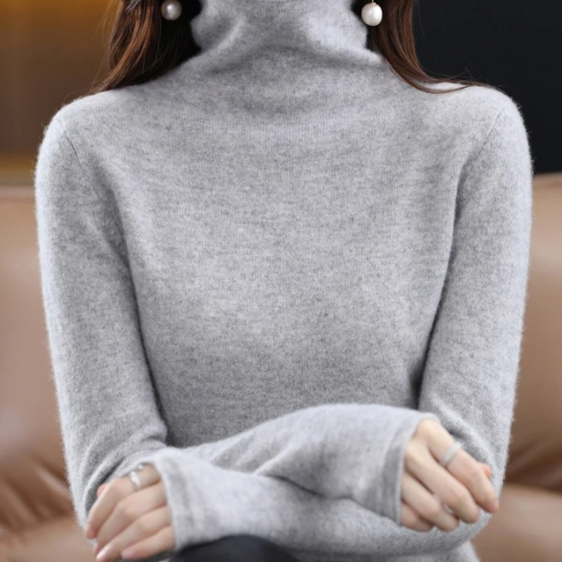 Women's Lightweight Turtleneck Sweater – Soft Knit, Casual & Elegant