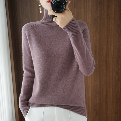 Women's Elegant Turtleneck Sweater – Soft Knit, Timeless Design