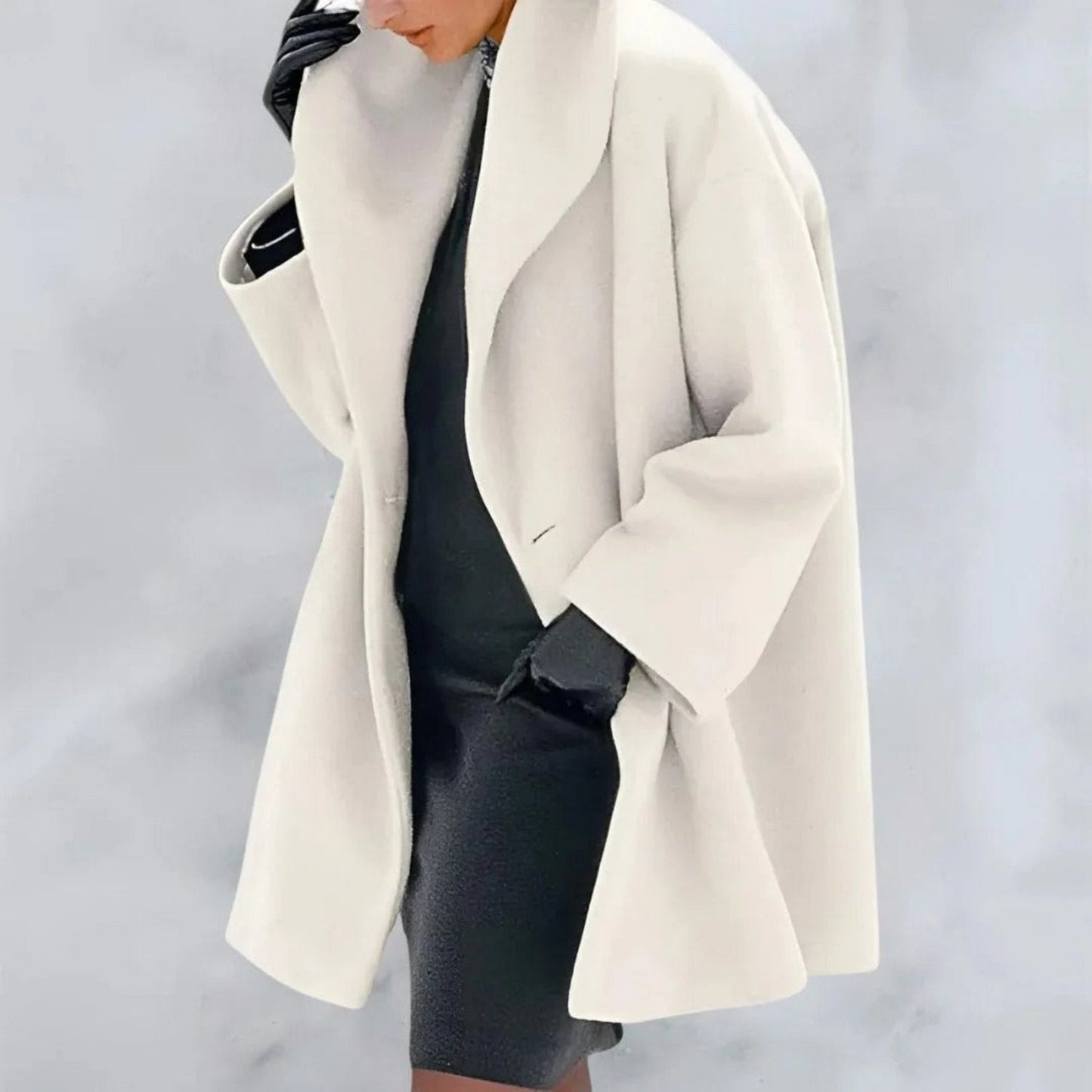 Women's - Elegant Winter Coat - Chic/Elegant - Fashionable - Ideal for Autumn/Winter