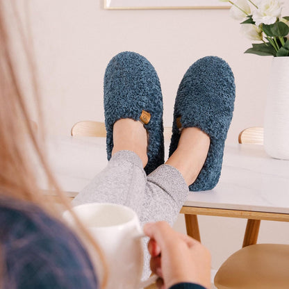 Women’s Fuzzy Full Slippers | Soft Faux Shearling Memory Foam Indoor House Shoes