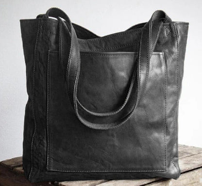 Timeless Leather Carryall Tote – Elegant, Spacious & Built for Daily Life