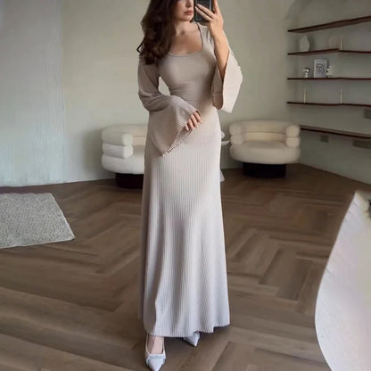 Women's - Maxi Dress - Classic - Modern Style - For Formal Occasions