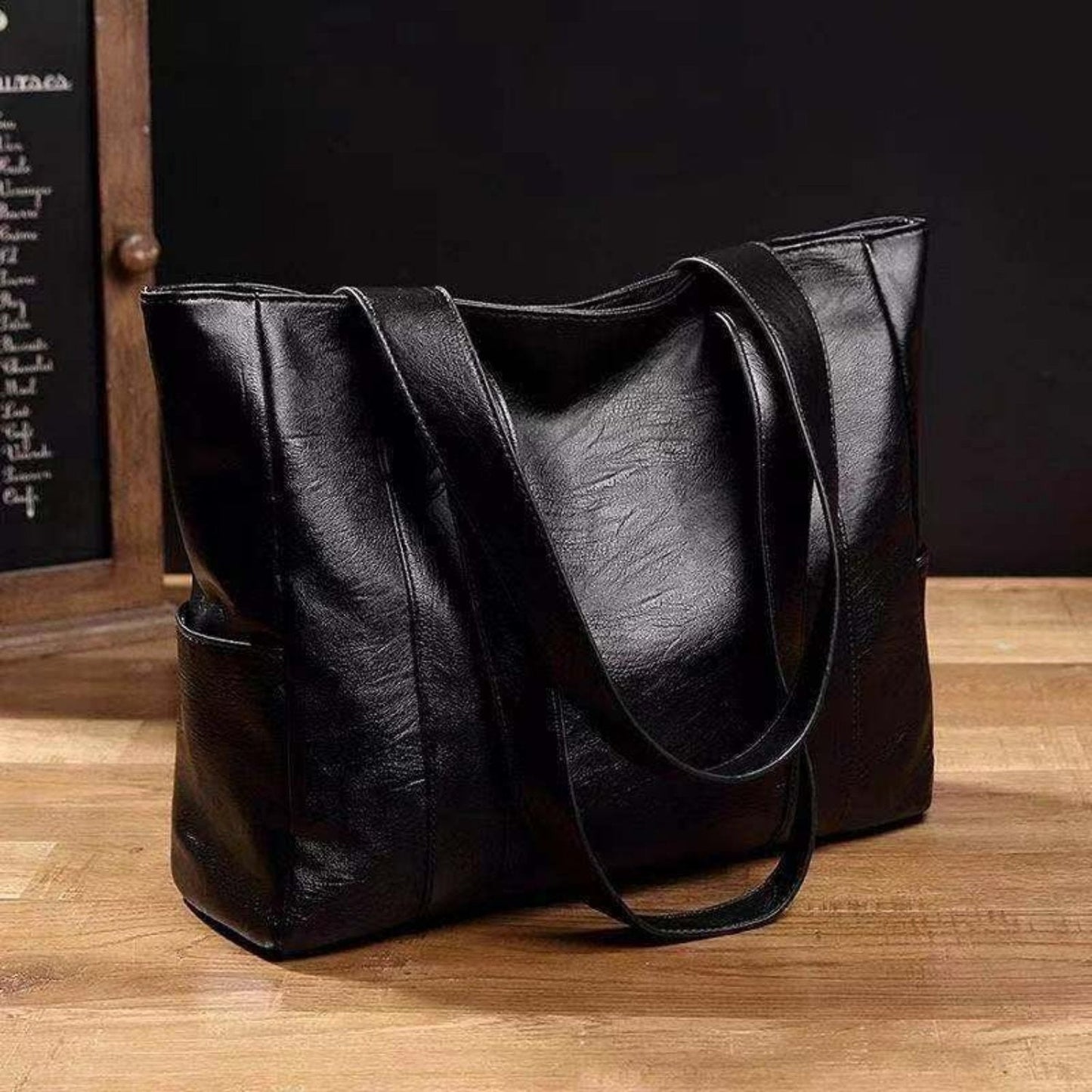 Women's - Vintage Shoulder Bag - Classic - Fashionable Women - For Every Day