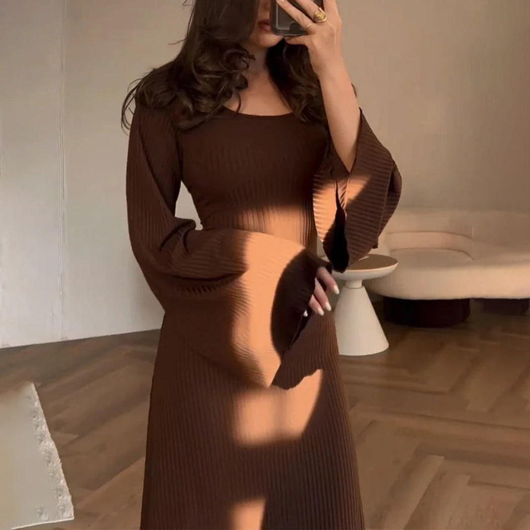 Women's - Maxi Dress - Classic - Modern Style - For Formal Occasions