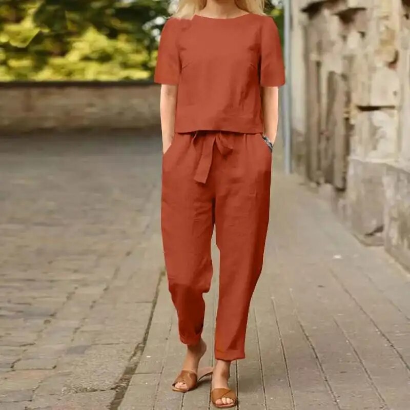 Women's  - Outfit Set - Leisure - Light Modern Style - Great for Casual Days