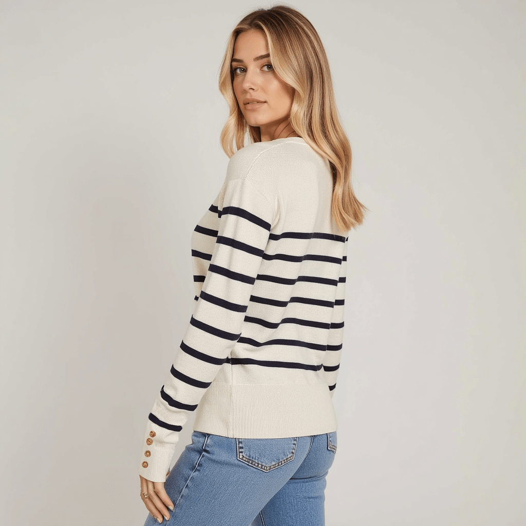 Damen Gestreifter Pullover – Weiche Baumwolle, Bequem und Stilvoll © 2025 Chicquemoda-Fotoshoot  5 
