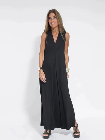 Women's  - Maxi Dress - Casual - Light Formal Style - Ideal for Summer