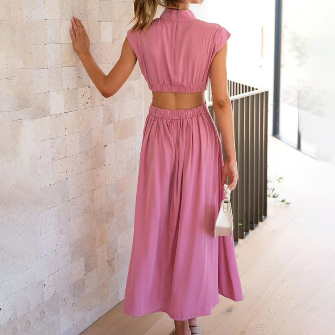 Women's - Unique Cut Dress - Chic - Timeless Style - Ideal for Summer