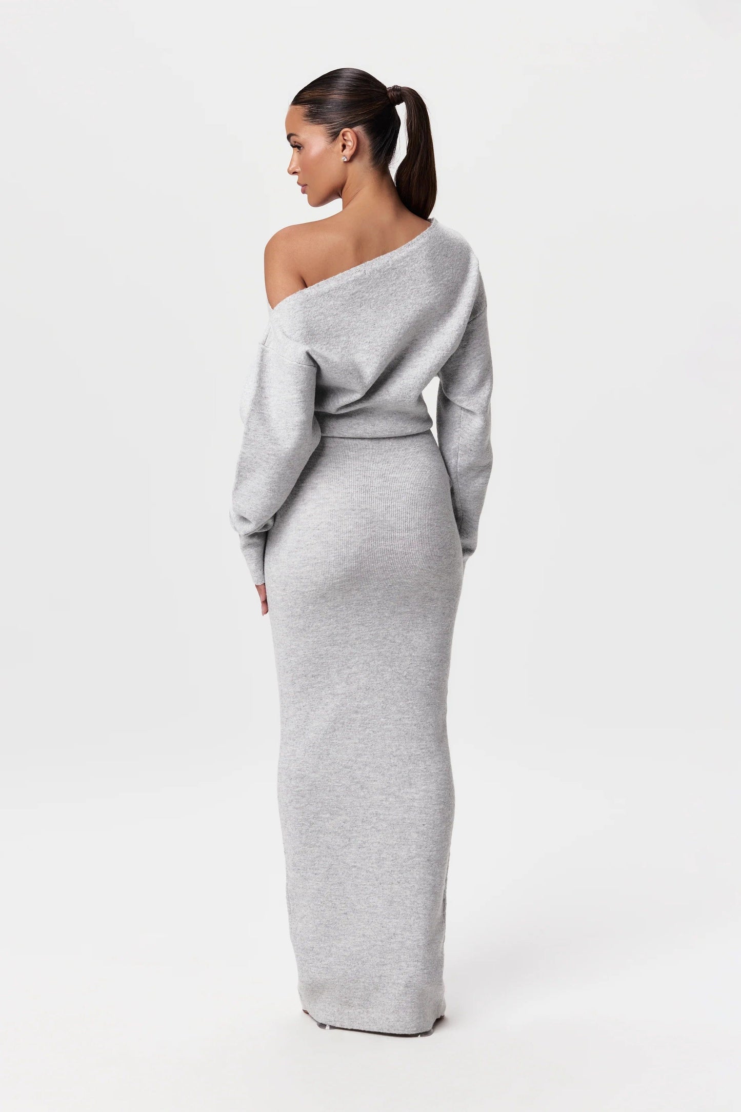 Elegant Off-Shoulder Knit Maxi Dress for Women | Ideal for Autumn & Winter