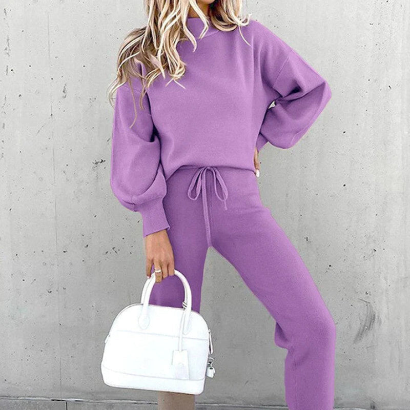 Casual Cotton Training & Tracksuit in Retro Style for Women | Great for Everyday Wear