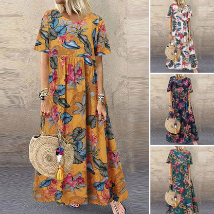 Women's  - Maxi Dress - Boho - Material - Ideal for Summer