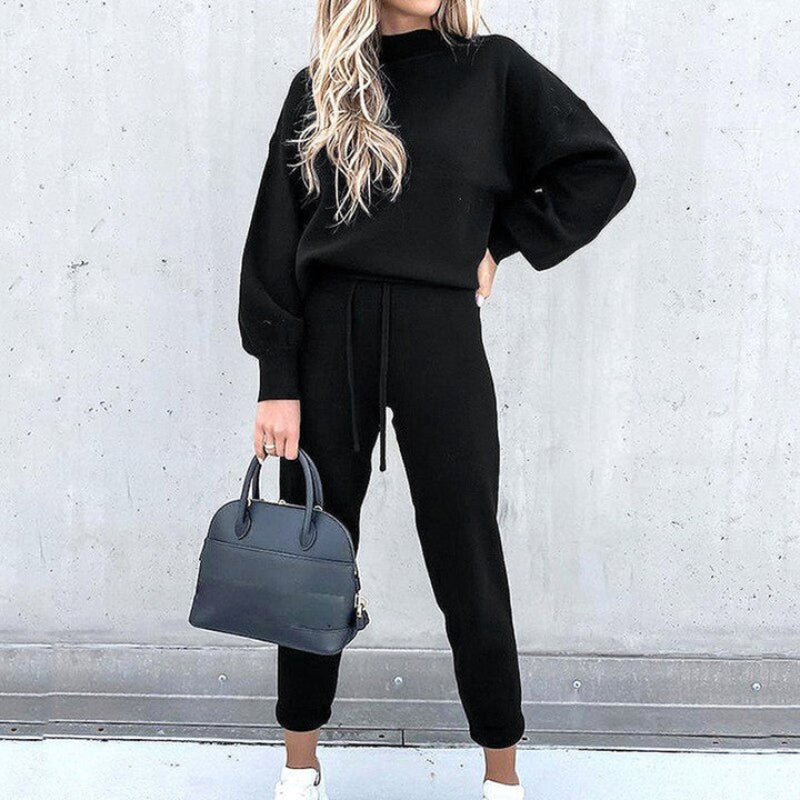 Casual Cotton Training & Tracksuit in Retro Style for Women | Great for Everyday Wear