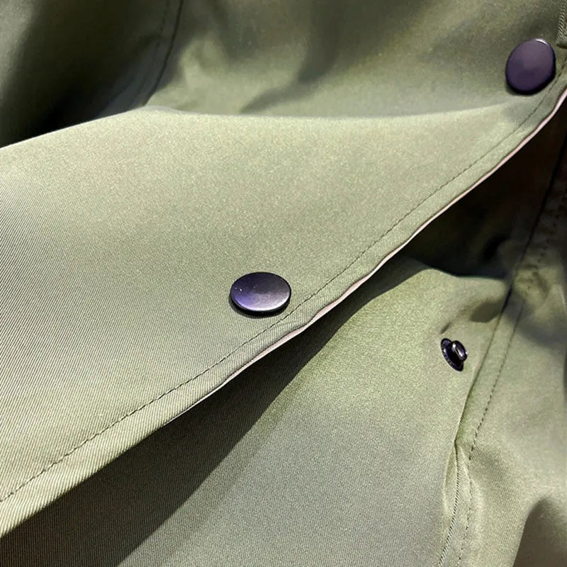 Women’s Lightweight Windbreaker Jacket – Water-Resistant & Stylish