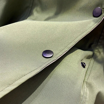 Women’s Lightweight Windbreaker Jacket – Water-Resistant & Stylish