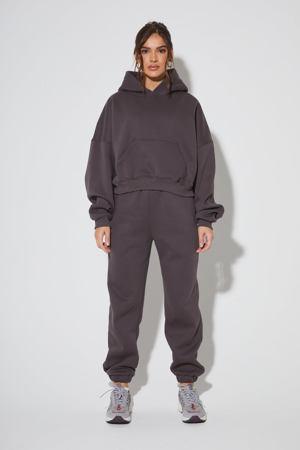 Übergroßer grauer Baumwoll-Hoodie für Herren mit gerippten Bündchen – bequeme, lässige Passform-5