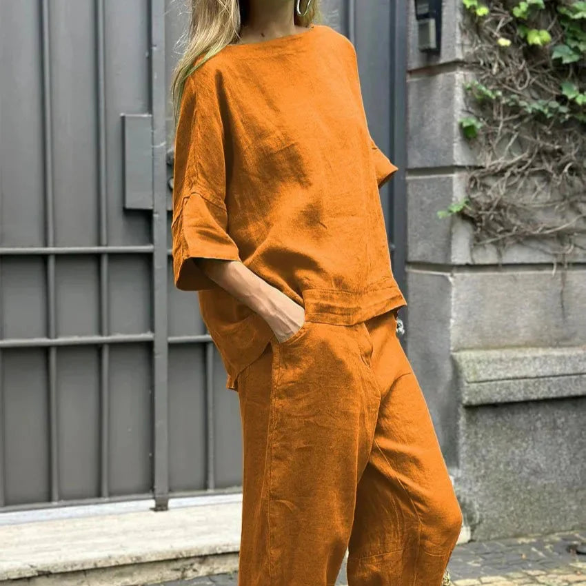 Women's - Minimalist Outfit Set for Women