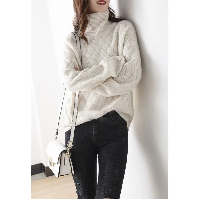 Women's Cozy Turtleneck Sweater – Soft Knit, Comfortable Fit
