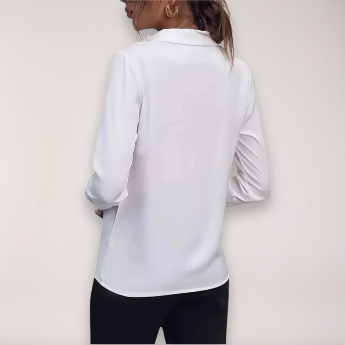 Women’s Tailored Blouse – Elegant Button-Up Shirt for Work and Daywear