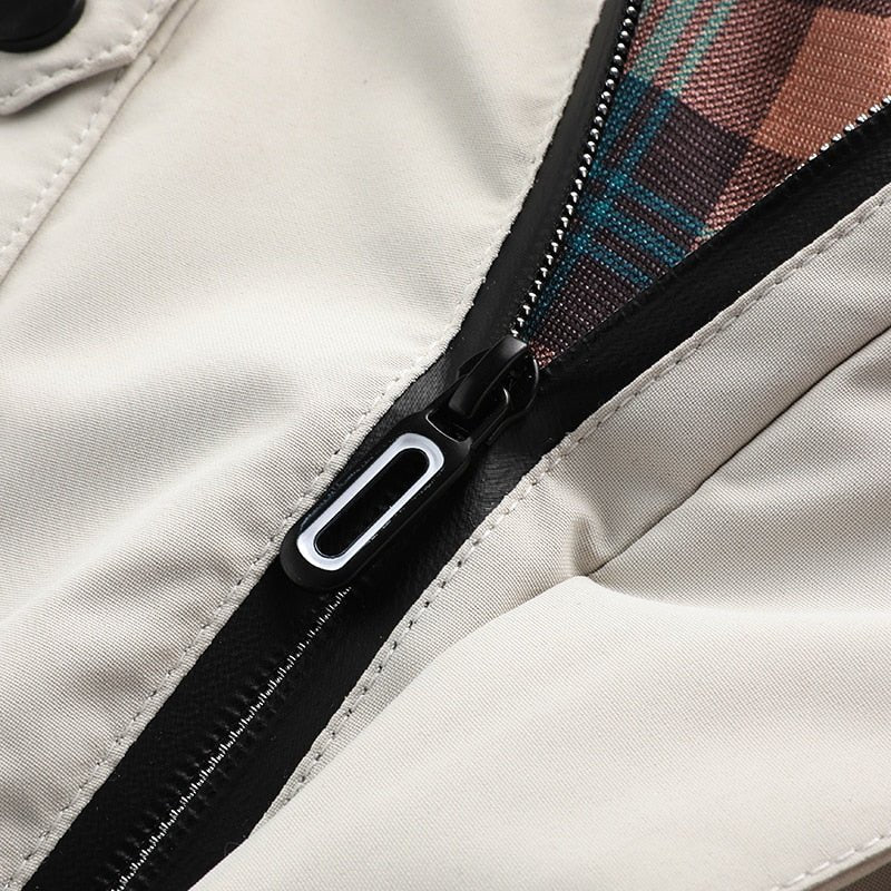 Elegant Men’s Comfortable Windbreaker & Waterproof Outdoor Jacket | Ideal for All Seasons
