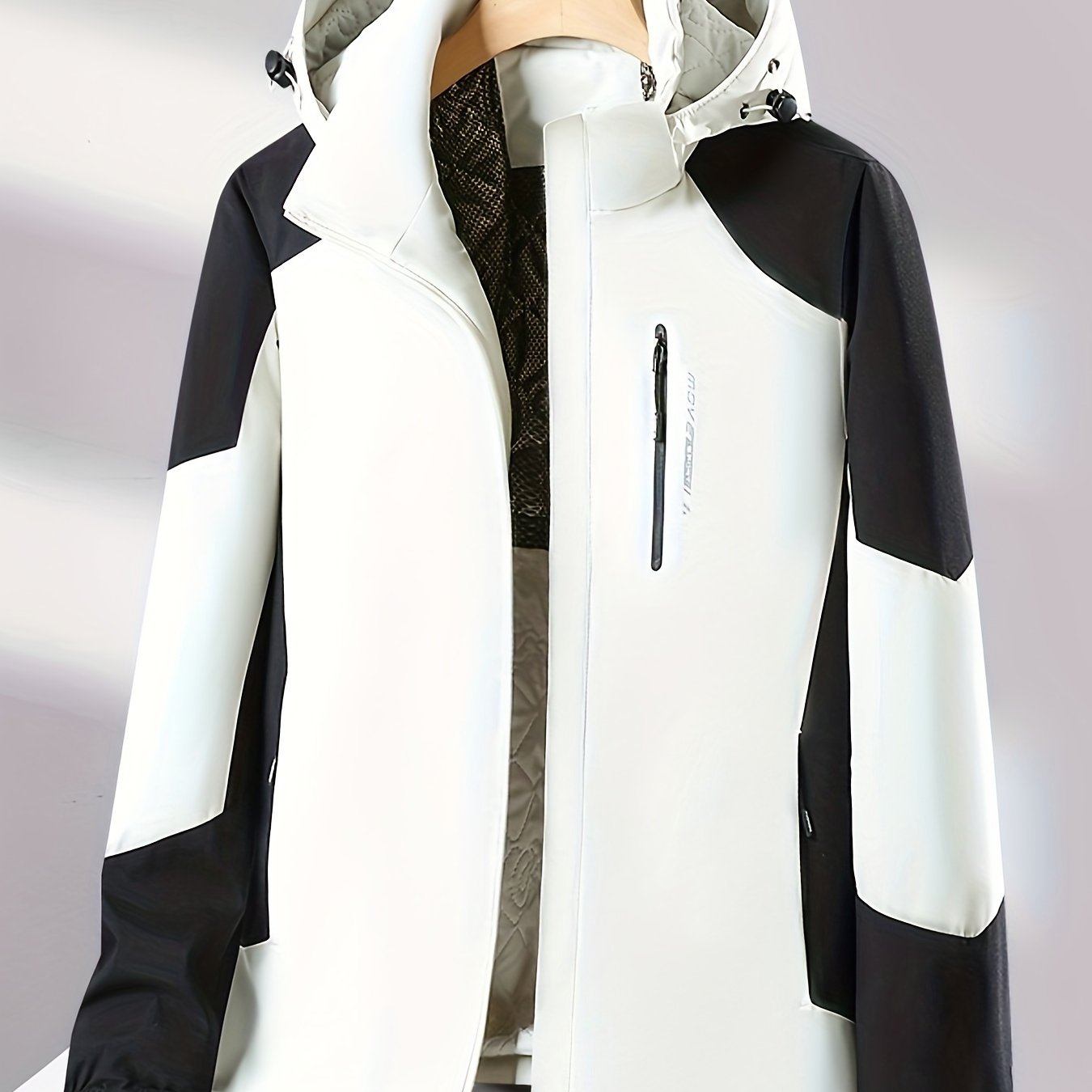 Elegant Waterproof & Windproof Autumn Jacket for Women | Ideal for Transitional Weather