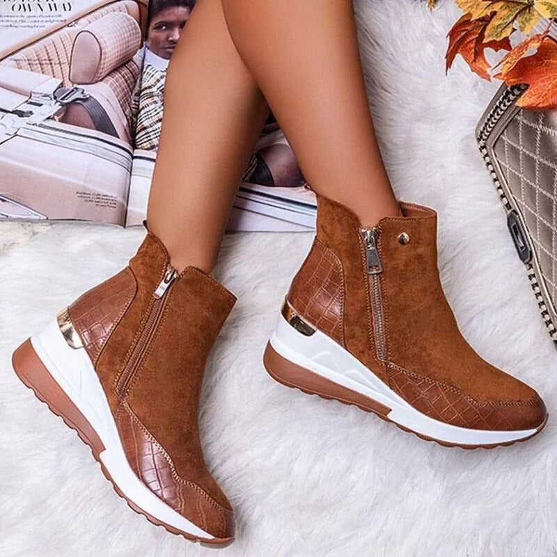 Casual Ankle Boots with Zipper and Heel for Women | Great for Casual Days