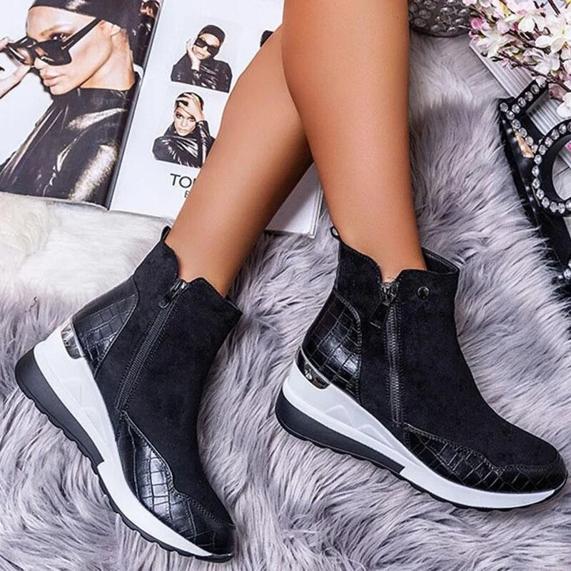 Casual Ankle Boots with Zipper and Heel for Women | Great for Casual Days