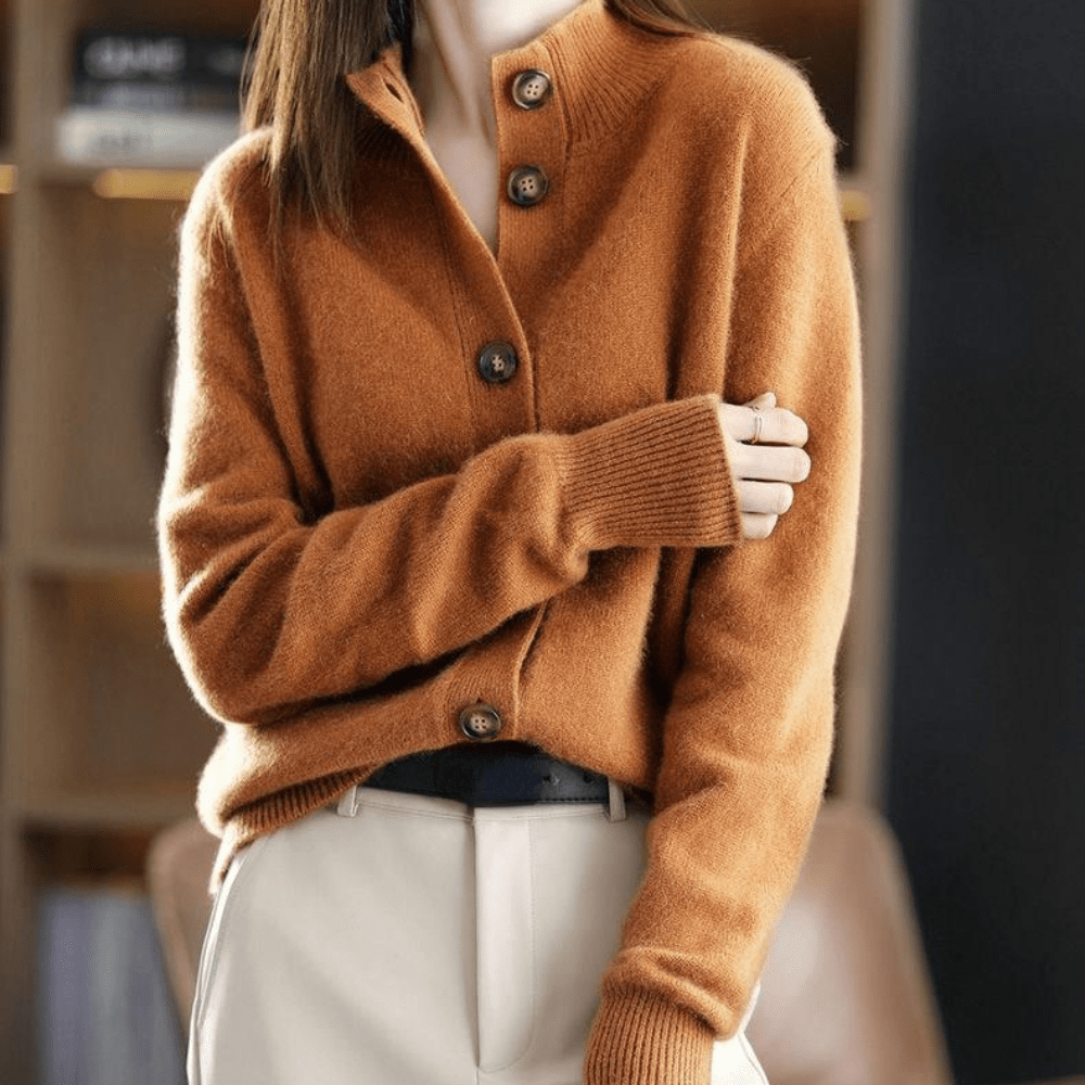 Women's Cozy Collar Knitted Cardigan with Buttons | Ideal for All Seasons