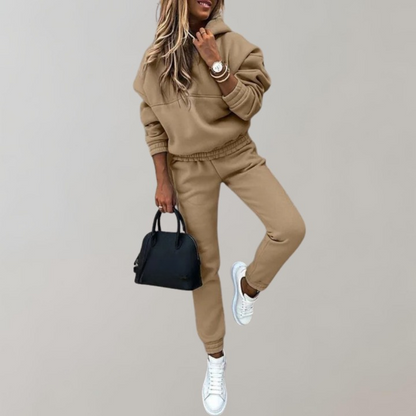 Casual Cotton Training & Tracksuit with Hood in Retro Style for Women | Great for Casual Days