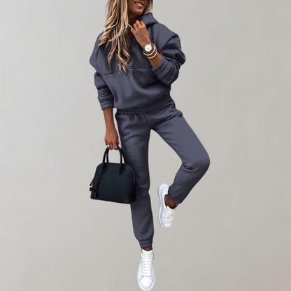 Casual Cotton Training & Tracksuit with Hood in Retro Style for Women | Great for Casual Days