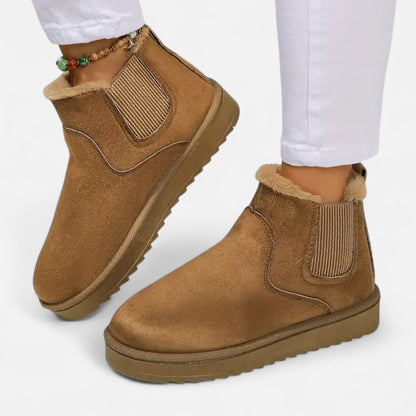 Women’s Platform Boots – Fashionable Seasonal Comfort