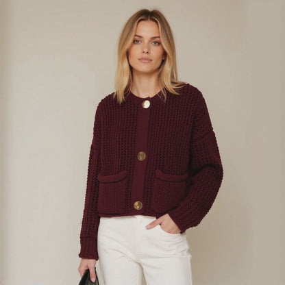 Elegant Women’s Cardigan | Soft Knitwear for Autumn & Winter